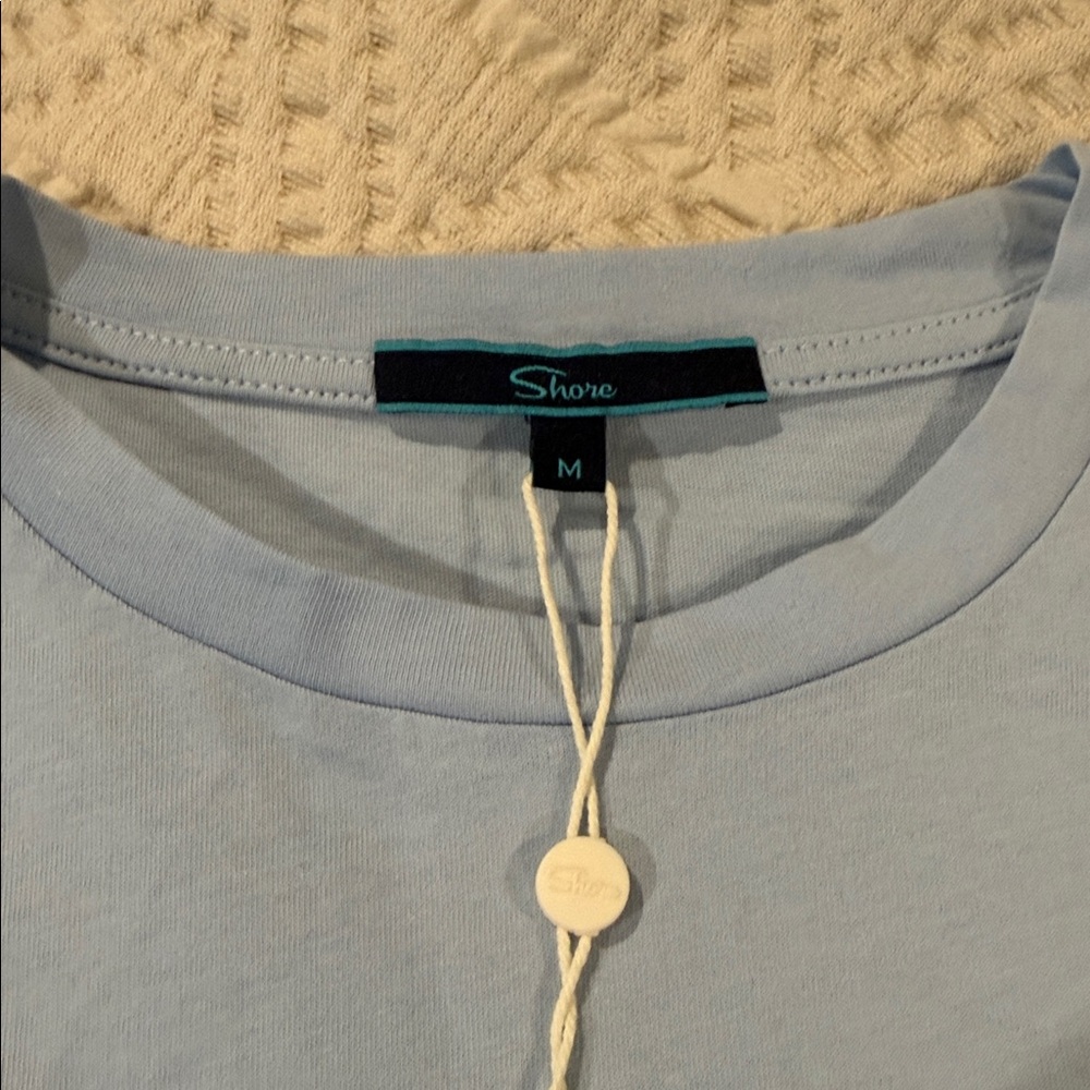 Light Blue T-Shirt with Shell Design - Picture 2 of 2